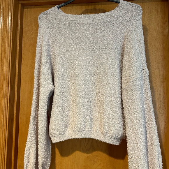 Altar'd State ladies Super Soft Sweater. Oatmeal color size L. Gently used - Picture 2 of 3